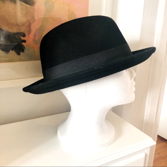 Vintage black wool felt bowler hat - Picture 3 of 12